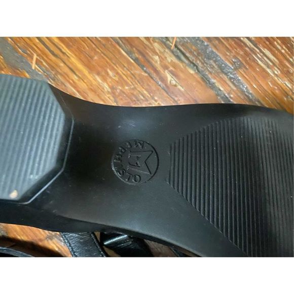 Mephisto black Womens halinka sandal, size 40 EU, size 9 W preloved - Picture 11 of 12